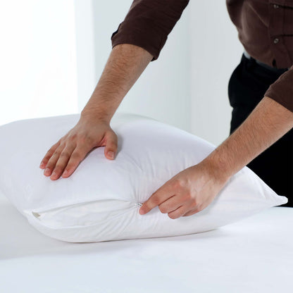 Martex® Basics Pillow Protector (Zipper)