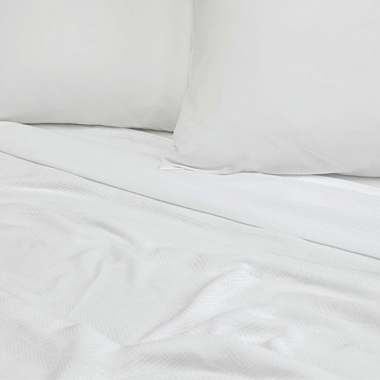 Martex® Atelier Luxe Blanket