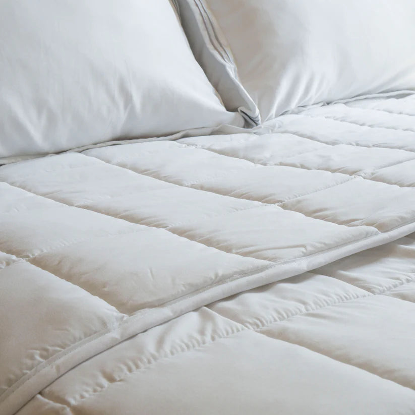 Martex® Ultra Touch Flex Microfiber Blanket